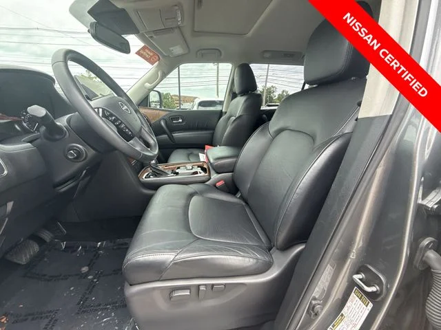 Used 2023 Gray Nissan SL image 11