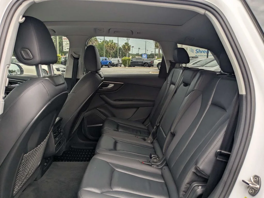 Certified Used 2022 White Audi 55 Premium Plus image 15