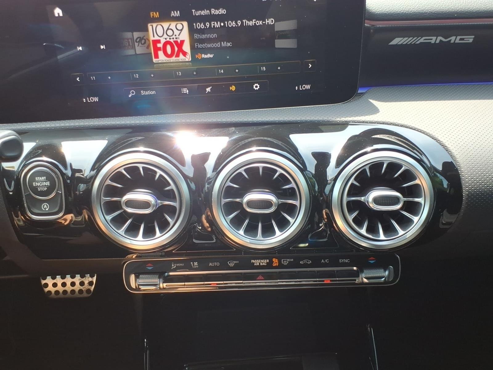 Used 2021 Polar White MERCEDES  image 19