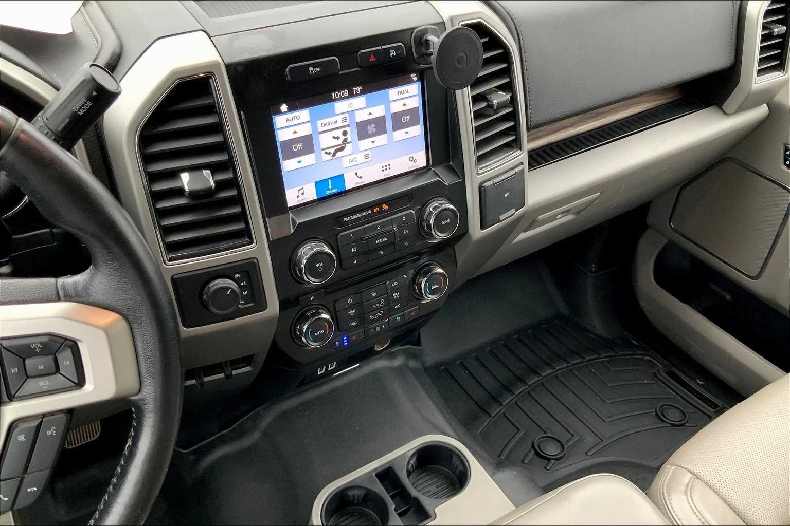 Used 2018 Oxford White Ford LARIAT image 6