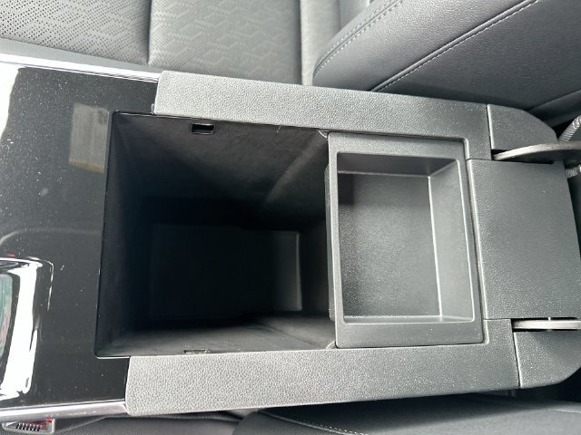 2027 Chevrolet Equinox LT - Photo 65