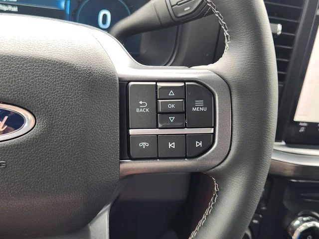 New 2026 Oxford White Ford F-250® Lariat® image 30