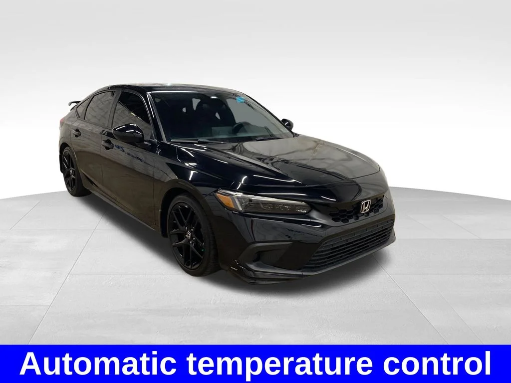 Used 2024  Honda Sport image 5