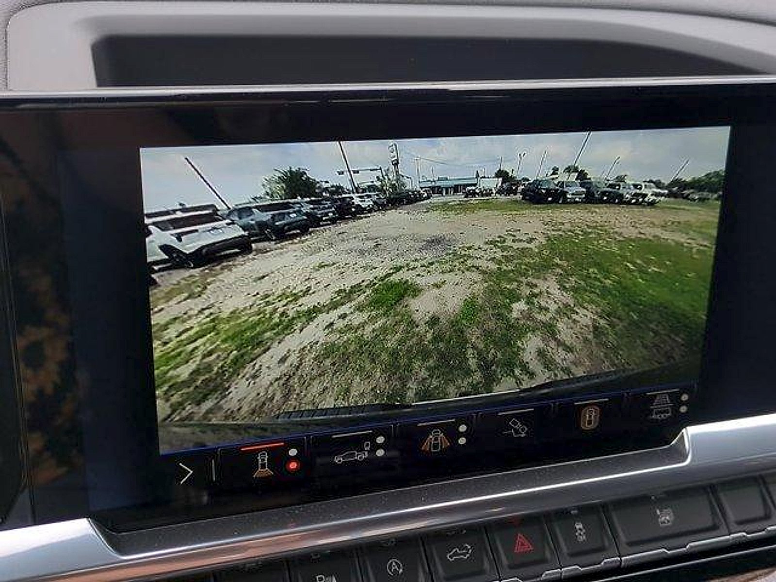 2026 Chevrolet Silverado 1500 LT - Photo 15