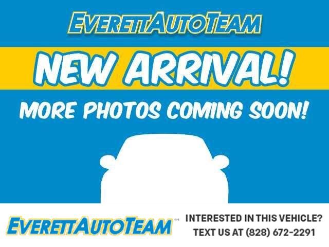 Used 2021 IRIDESCENT PEARL TRICOAT Chevrolet High Country image 1
