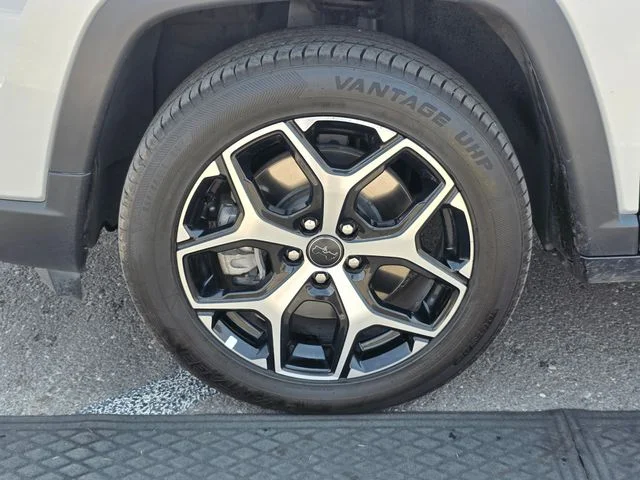 2025 Jeep Compass Limited - Photo 14