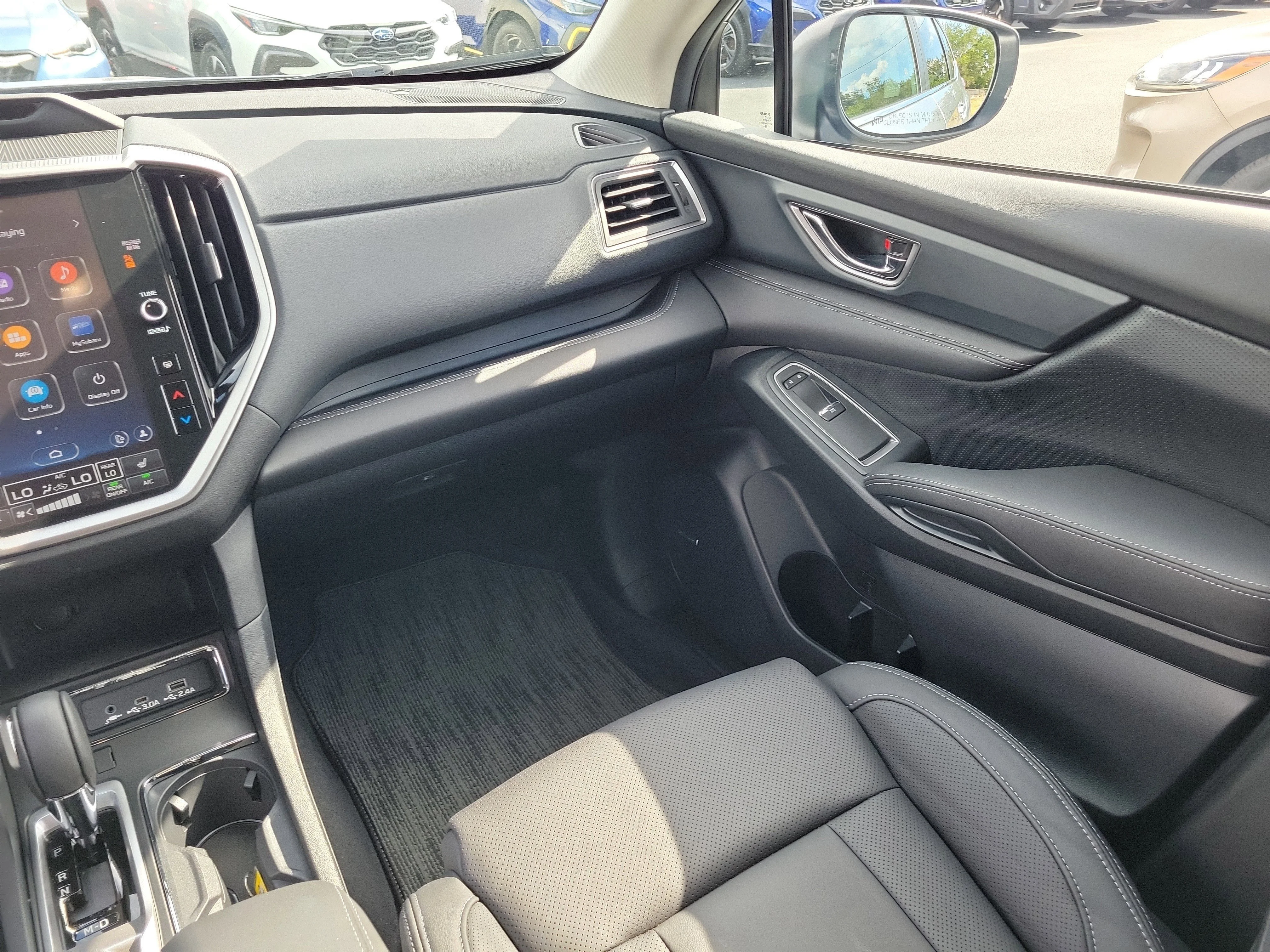 Used 2026 Ice Silver Metallic Subaru Limited image 18
