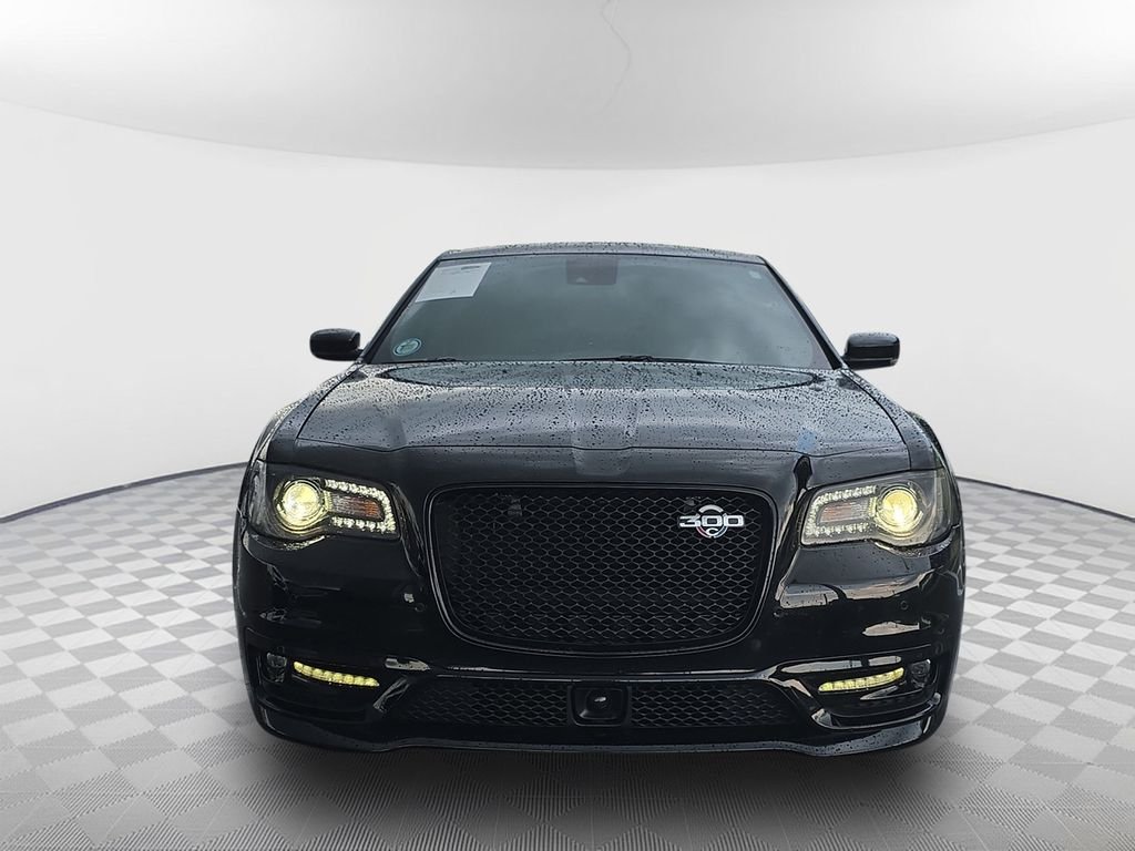 Used 2023 Black Chrysler C image 3