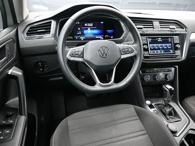 Used 2022 White Volkswagen 2.0T S image 17