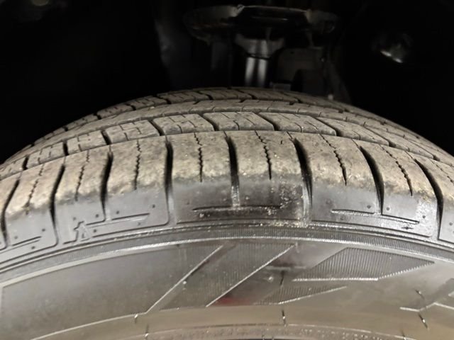 Used 2022 Blue Hyundai SEL image 10