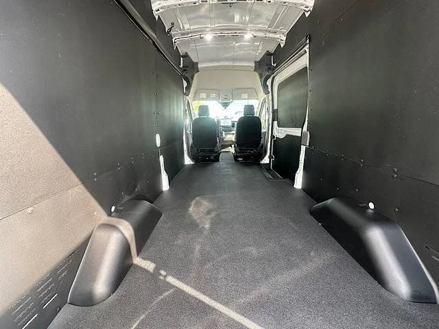 New 2027 Oxford White Ford Cargo Van image 10