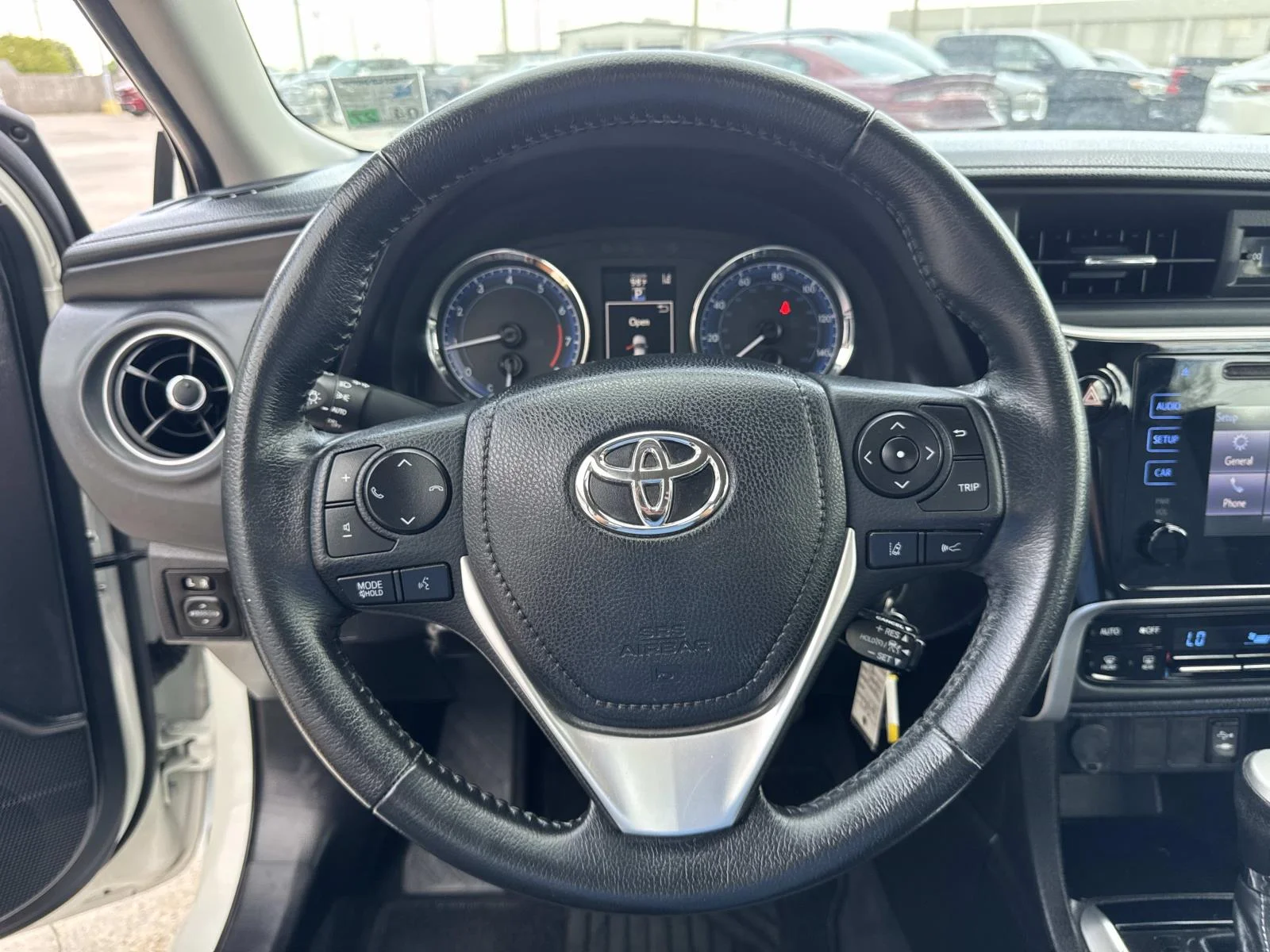 Used 2019 Super White Toyota LE image 21