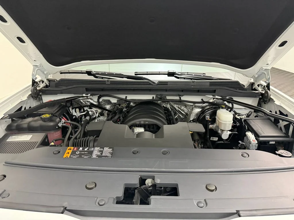 Used 2018 Summit White GMC SLE image 34