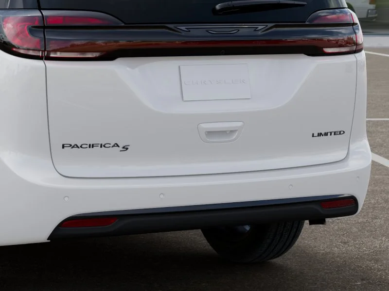 New 2027 Bright White Clear-Coat Exterior Paint Chrysler Limited image 55