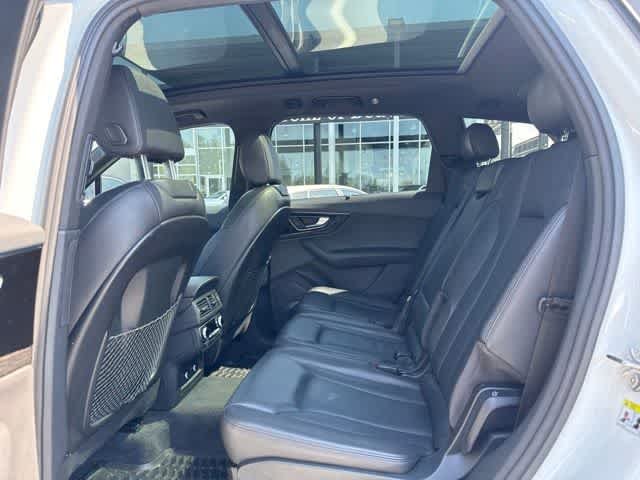 Used 2018  Audi Prestige image 10