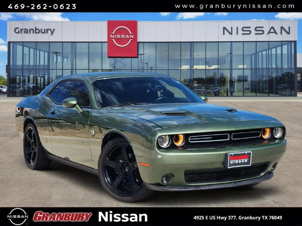 2019 Dodge Challenger SXT Plus