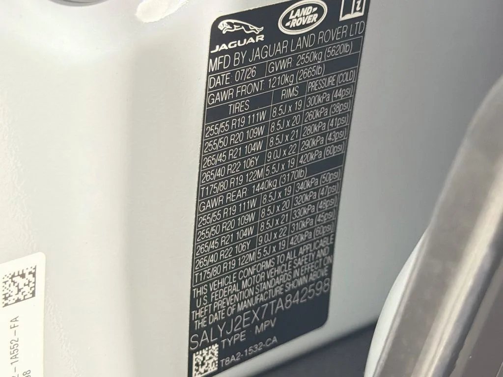 New 2026 Arroios Grey Land Rover S image 34
