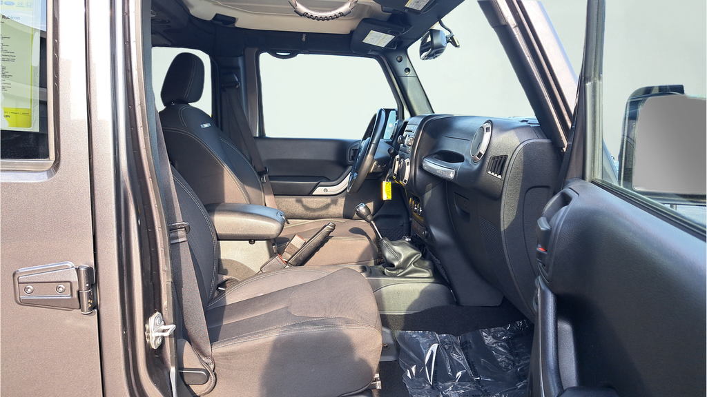 Used 2017 Gray Jeep Unlimited Rubicon image 12