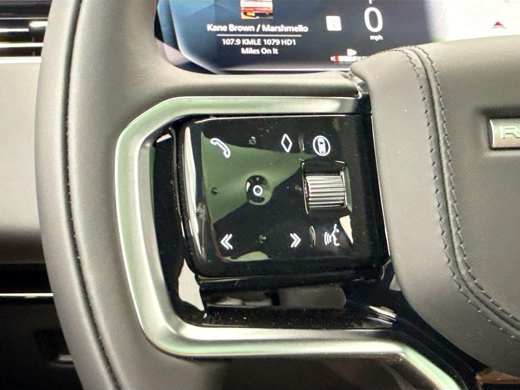 New 2026 Santorini Black LAND ROVER SE image 12