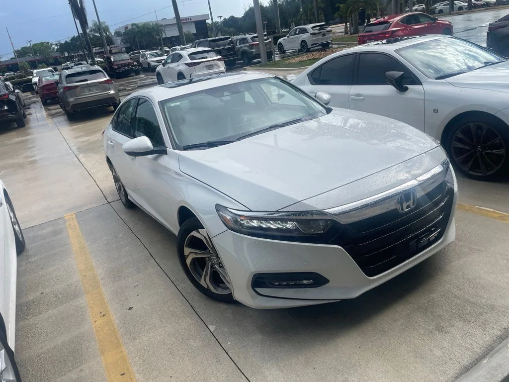 Used 2019 Platinum White Pearl Honda EX-L image 1