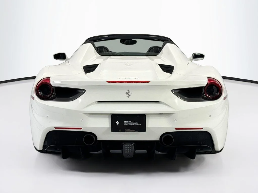 Used 2018 Bianco Avus Ferrari Base image 6