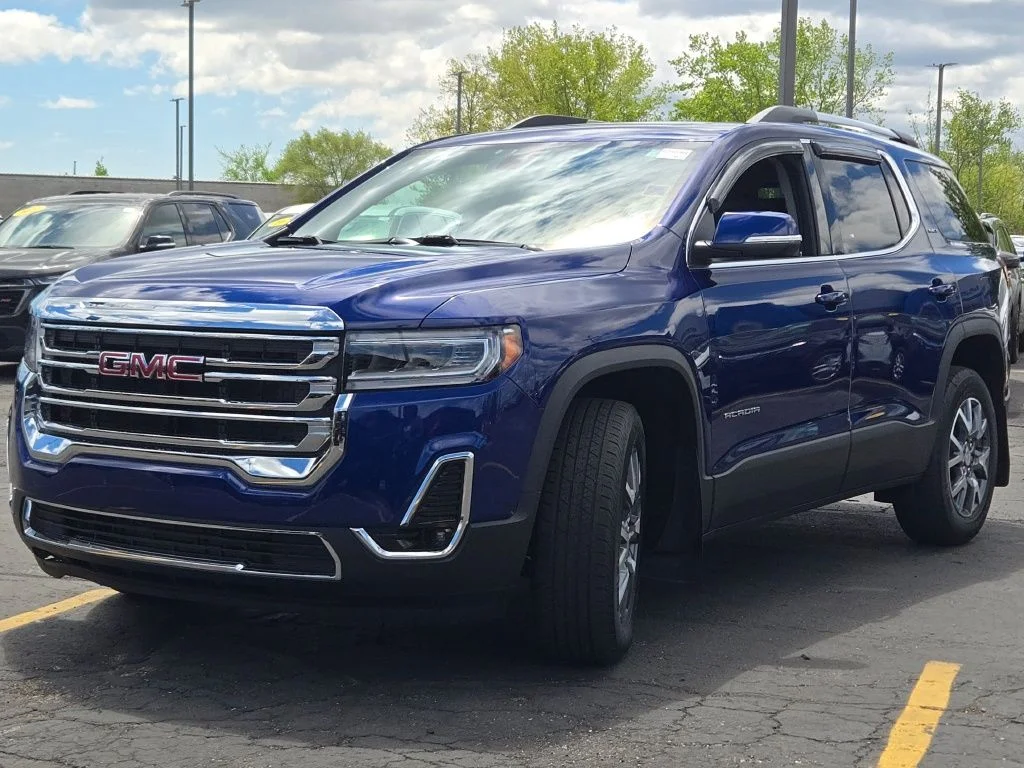 Used 2023 Blue GMC SLT image 5