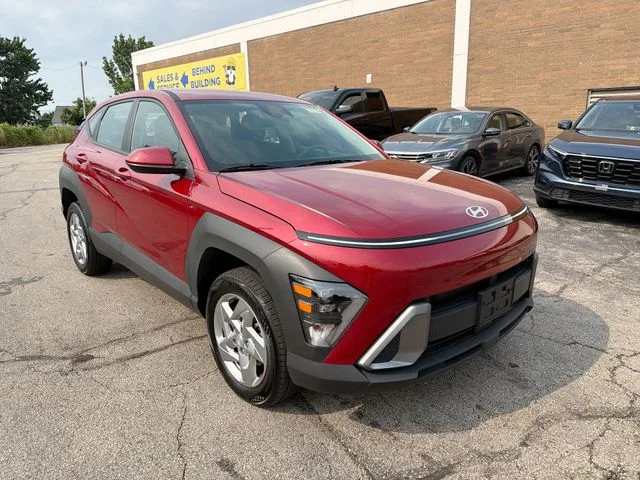 Used 2024 Red Hyundai SE image 11