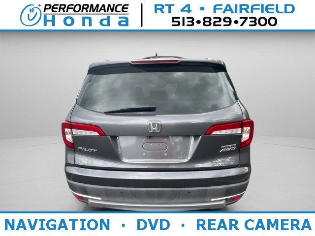 2022 Honda Pilot Touring AWD's photo