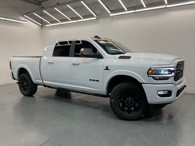 Used 2022 White Ram Laramie image 2
