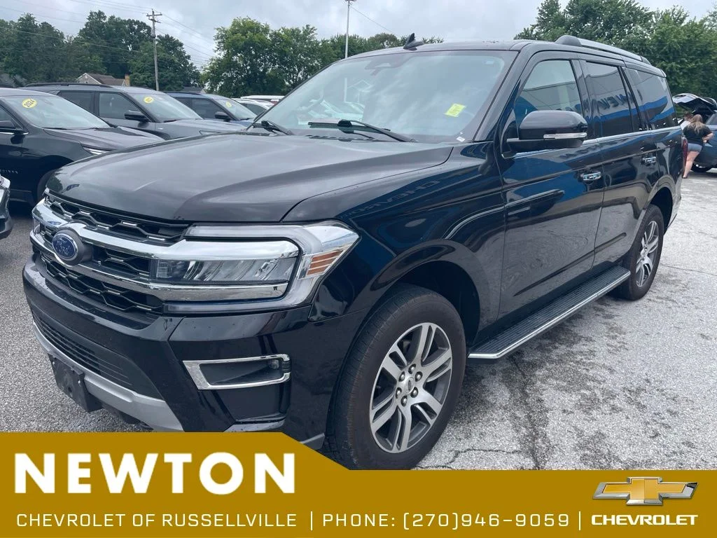 Used 2023 Black Metallic Ford Limited image 3