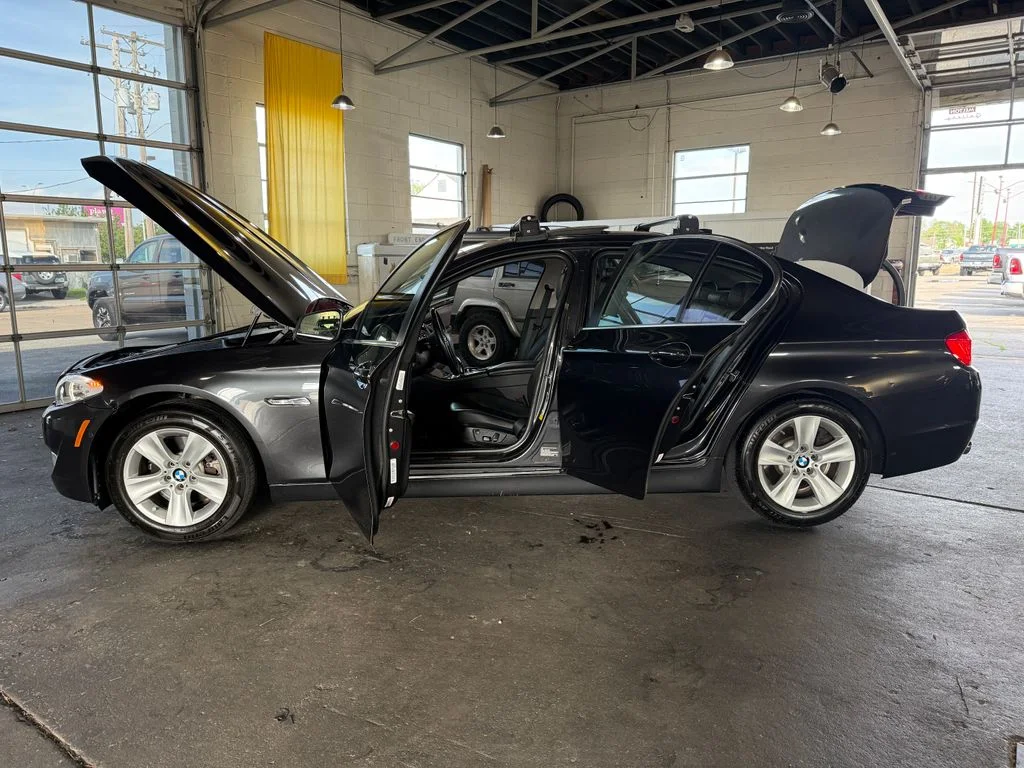 Used 2013 Gray BMW 528i image 10