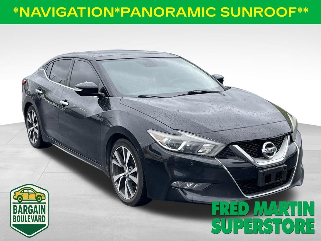 2017 Nissan Maxima Platinum's photo