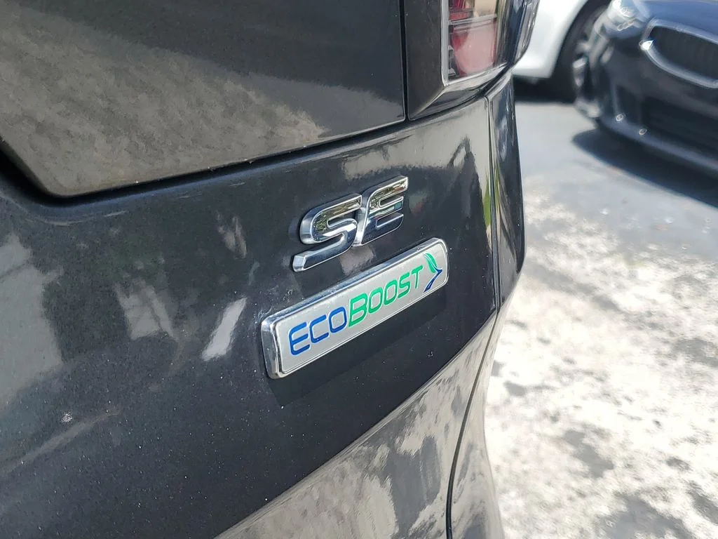 Used 2018 Gray Ford SE image 7