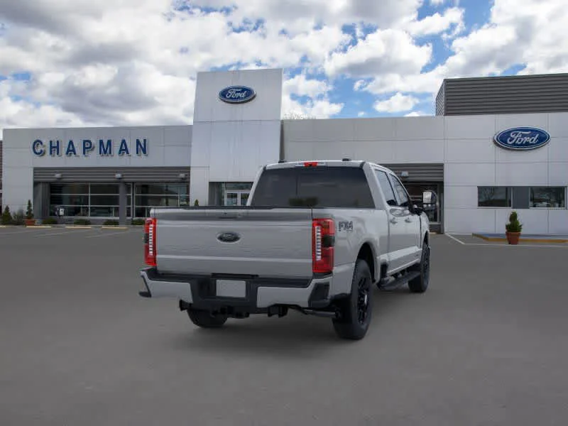 New 2026 Avalanche Ford F-350® XLT image 8