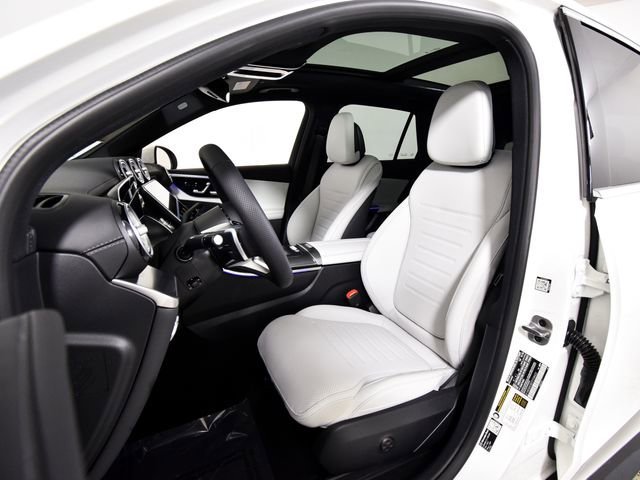 New 2026 Polar White Mercedes-Benz GLC 300 image 46