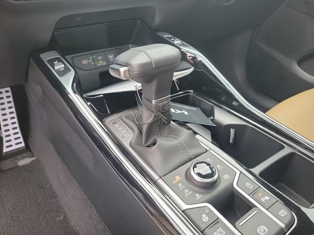 New 2026 White Pearl Kia X-Line SX Prestige image 30
