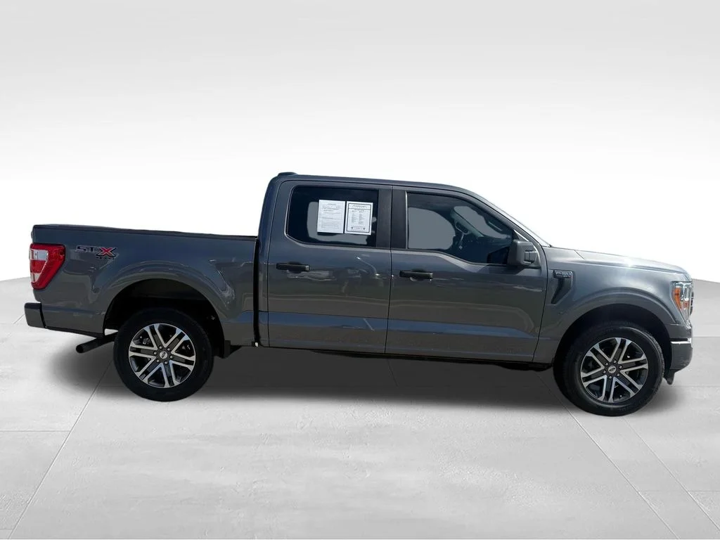 Used 2021 Gray Ford XL image 30