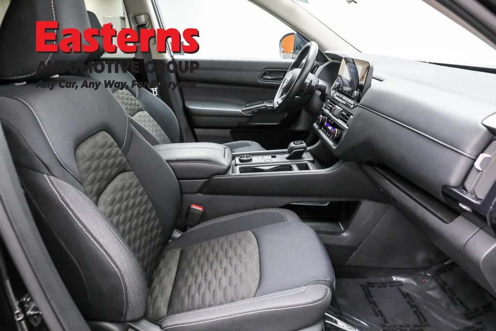 Used 2024 Black Nissan S image 24
