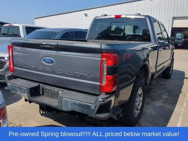 Used 2023 Gray Ford Lariat image 3