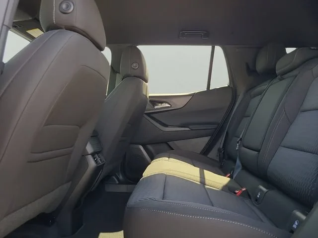 New 2027 Summit White Chevrolet LT image 11