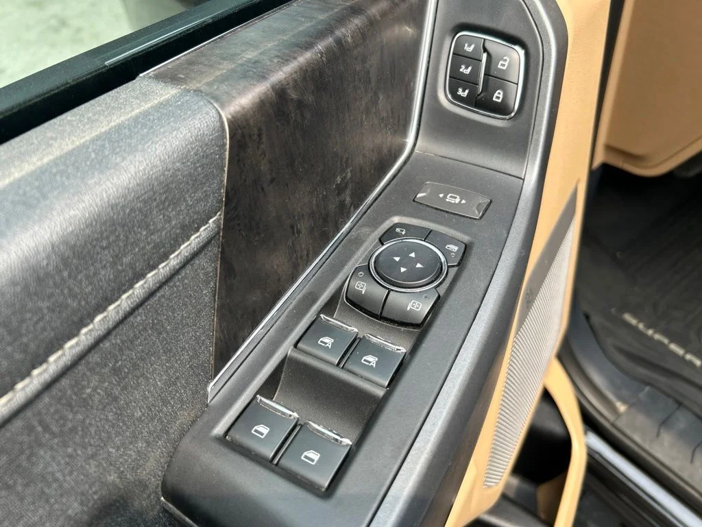 Used 2023 Black Ford Lariat image 42