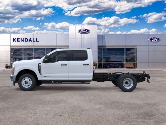 New 2026 Oxford White Ford XL image 3