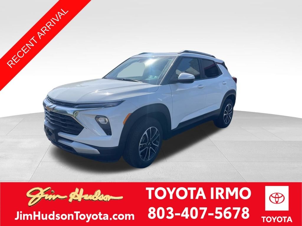 Used 2024 White Chevrolet LT image 1