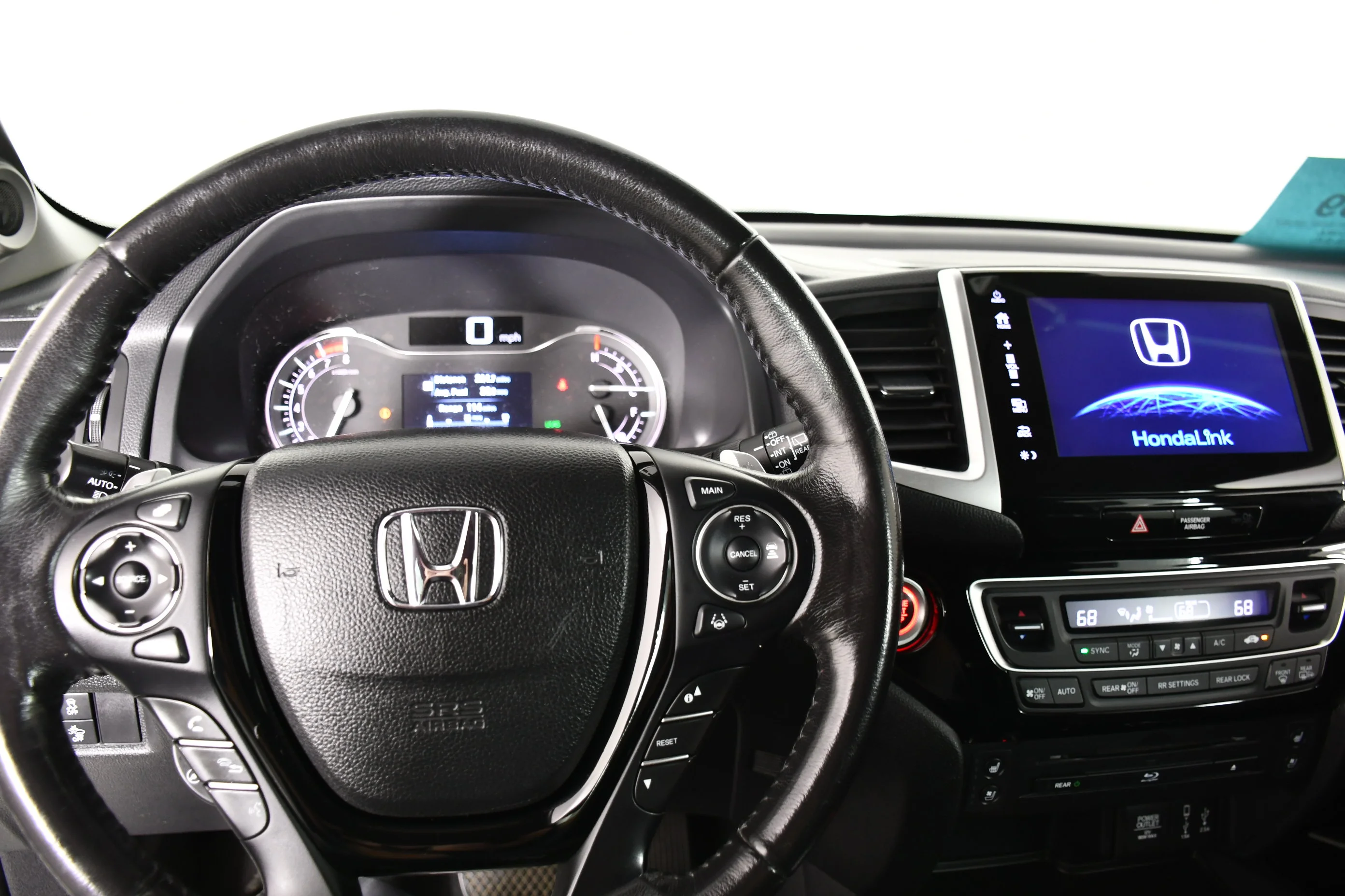 Used 2017 White Honda Elite image 16