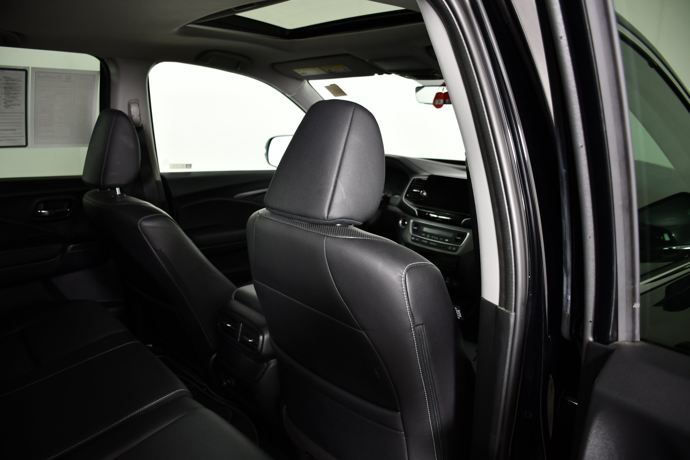 Certified Used 2024 Crystal Black Pearl Honda RTL image 43