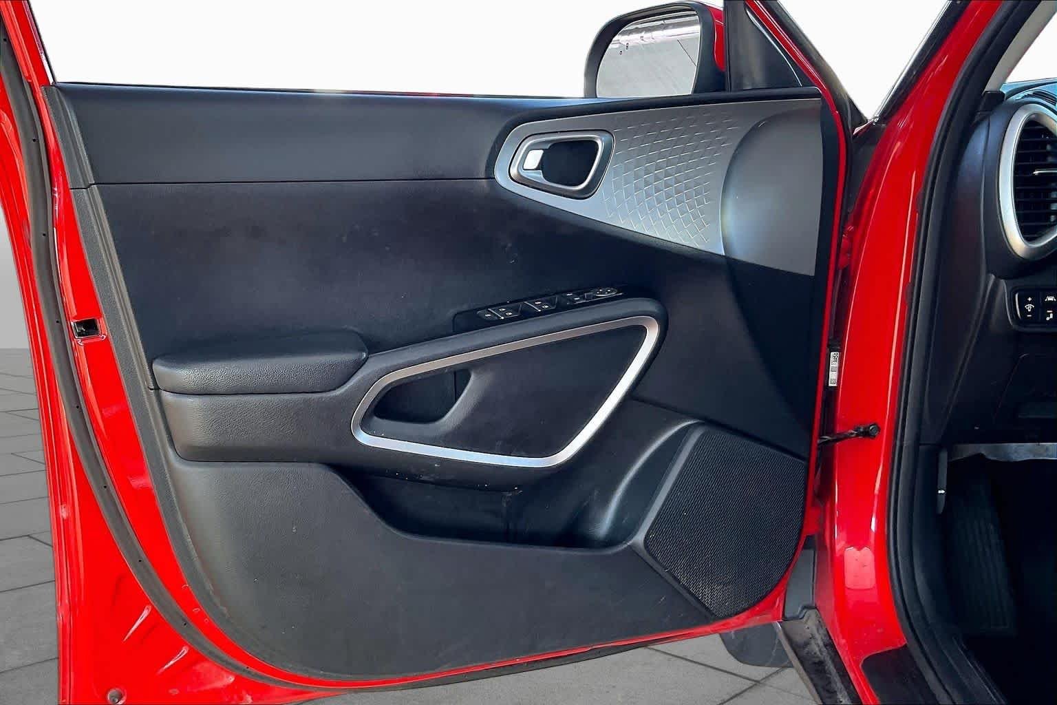 Used 2022 Inferno Red Kia LX image 20