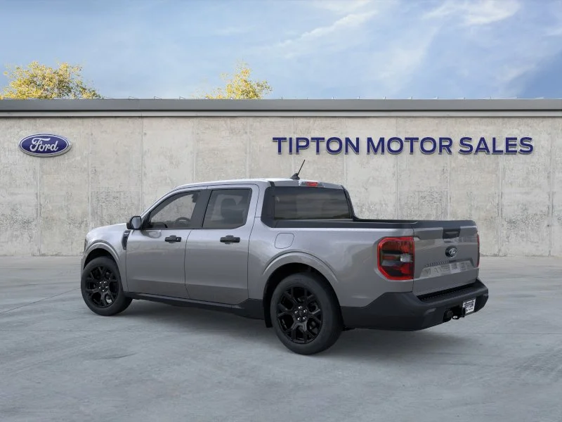 New 2025 Carbonized Gray Metallic Ford XLT image 4