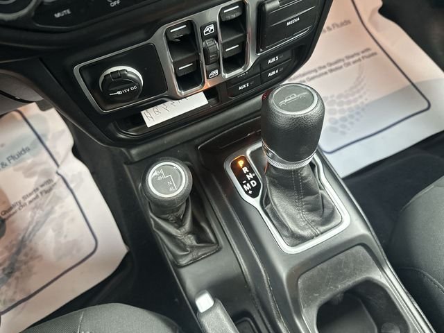 Used 2020 Gator Clearcoat Jeep Sport image 22