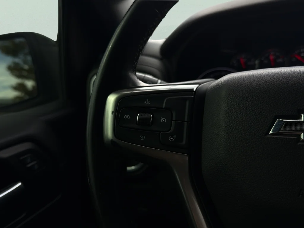 Used 2019 White Chevrolet LT Trail Boss image 16
