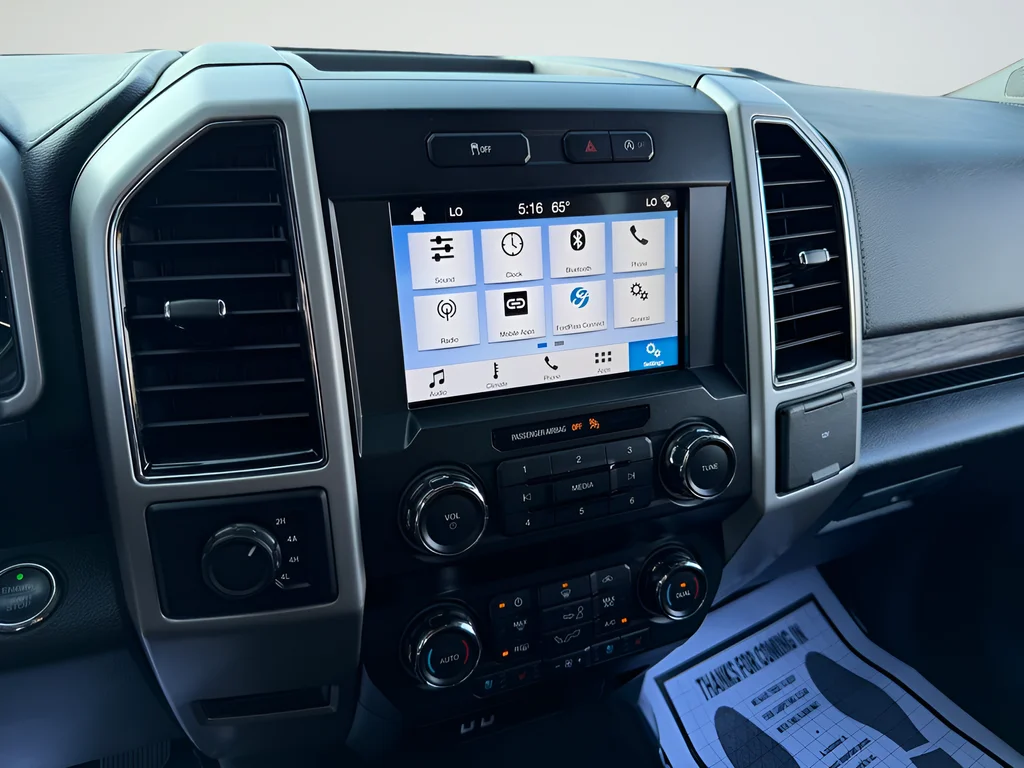 Used 2019 Silver Ford Lariat image 16